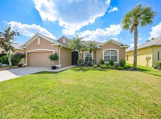 2772 Suncoast Lakes Blvd, Punta Gorda, FL 33980