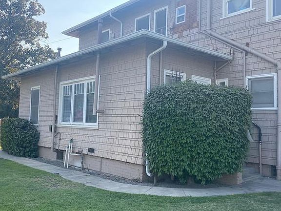 2nd image of 1143 E Olive Ave #2