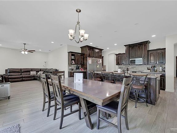 5th image of 7303 N 55th Ln