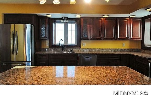 4th image of 2774 Jordanville Rd