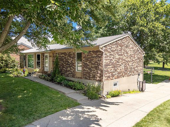 2nd image of 8516 Pheasant Dr
