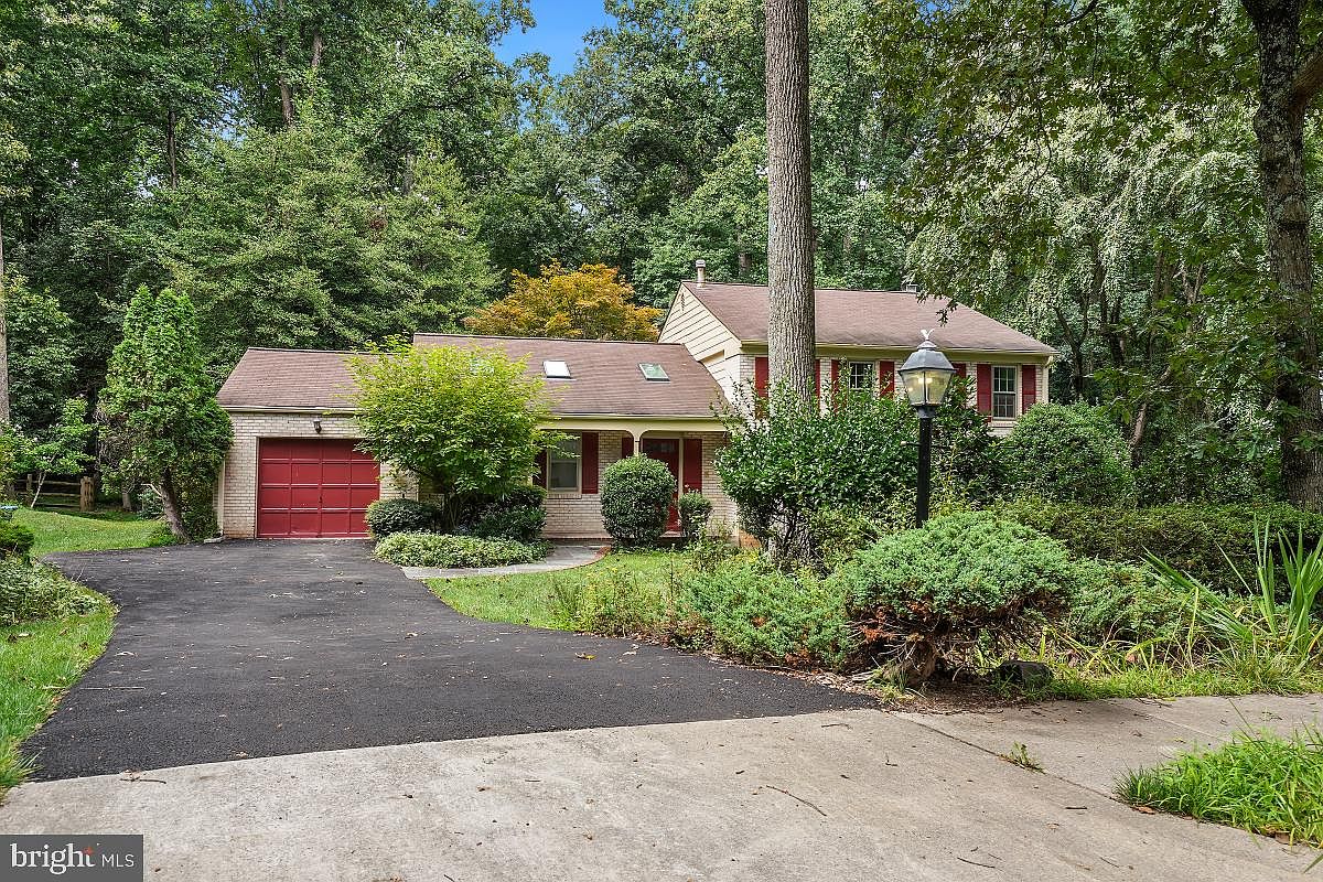 2520 Farrier Ln, Reston, VA 20191 Zillow