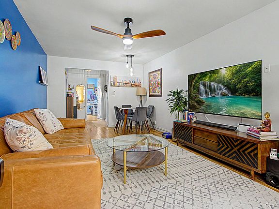 4th image of 17 Leewood Circle #6R