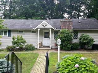 4 Leonard Pl, Dover, NJ 07801