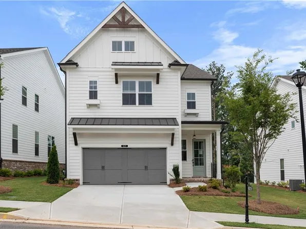 625 Skytop Dr, Cumming, GA 30040