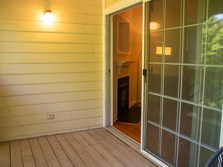 1010 Kingswood Dr #G — Photo 20