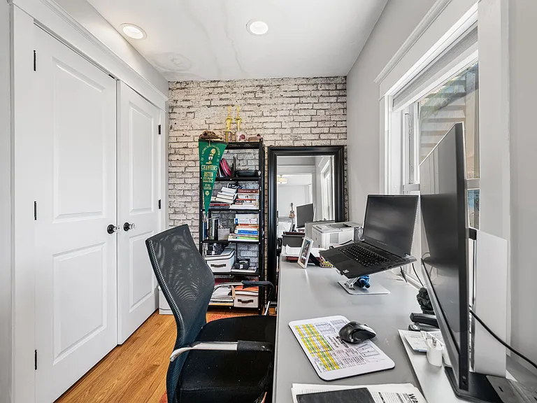 228 Havre St #3 — Photo 10