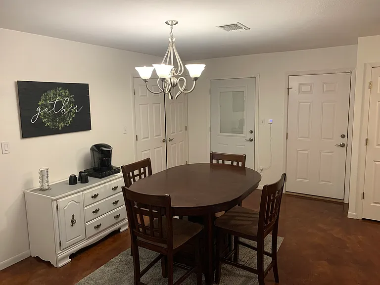 324 Patriot Dr — Photo 6