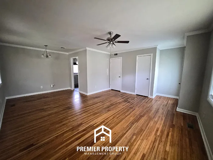 3218 Joslin St SW — Photo 4