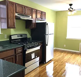 Rented by Zikos Realty Services