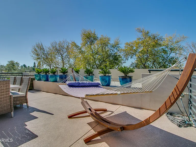 4201 N Marshall Way #2000 — Photo 40