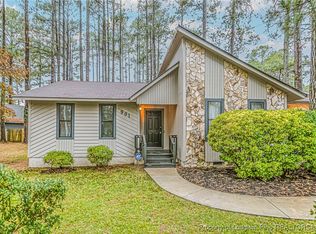 901 Drew Ct, Fayetteville, NC 28311