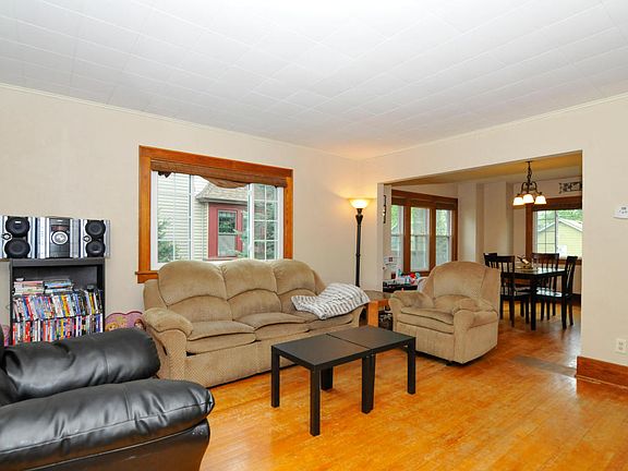 2nd image of 513 Beechwood Ave