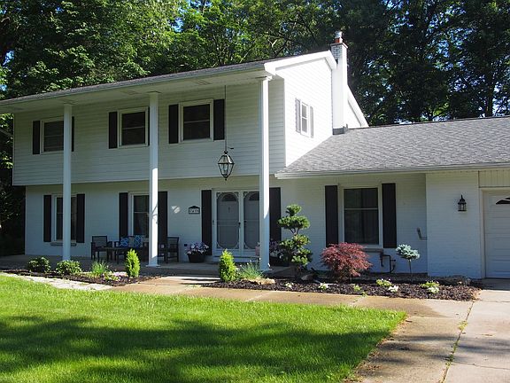 2nd image of 7439 Lime Hollow Dr SE