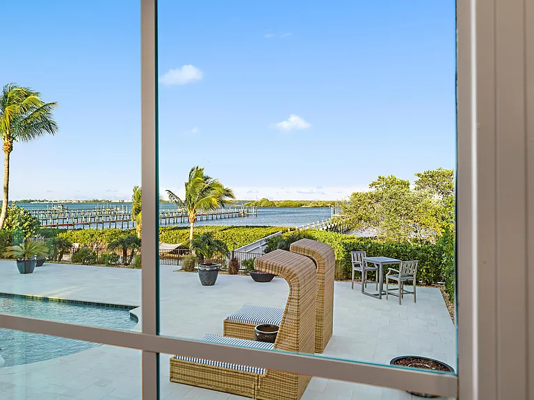 116 S Sewalls Point Rd — Photo 31