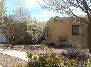 2440 Calle Amelia, Santa Fe, NM 87505