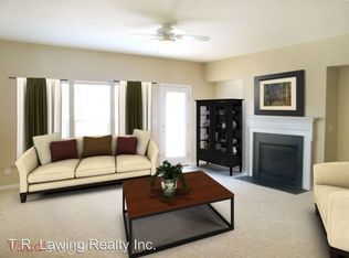 15630 King Louis Ct, Charlotte, NC 28277