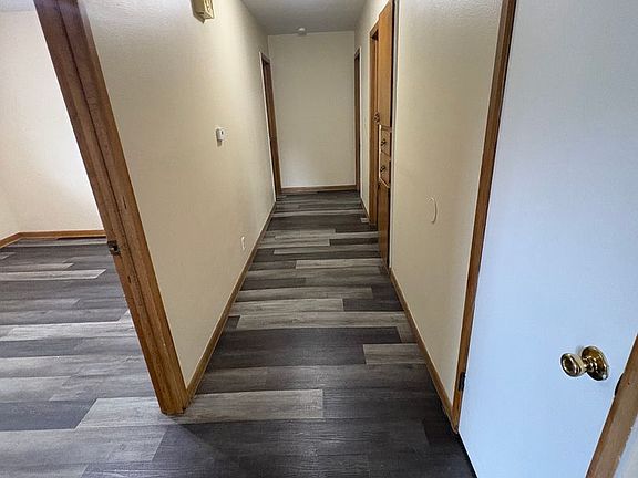 5th image of 2426 N Delaware Ave