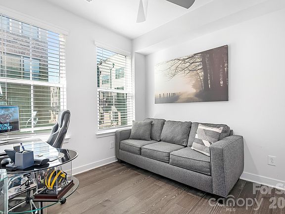 5th image of 1226 Gleason Way