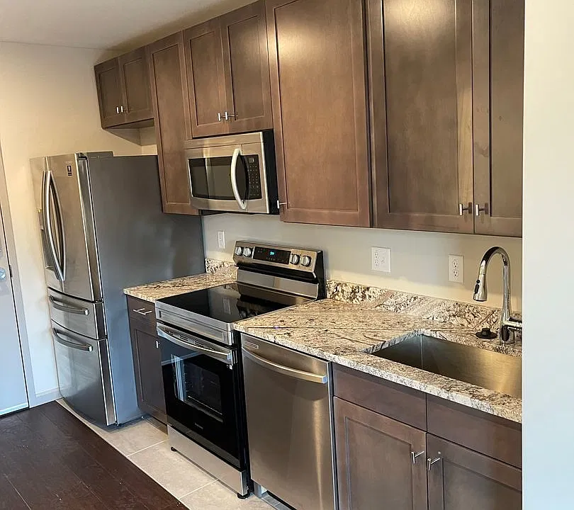 4440 Manchester Ave.- (Grove Lofts)