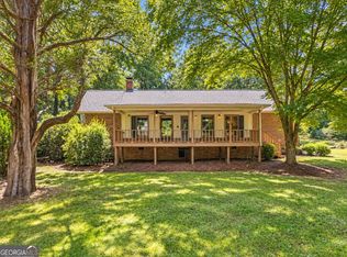 1068 Lamar Rd, Macon, GA 31210