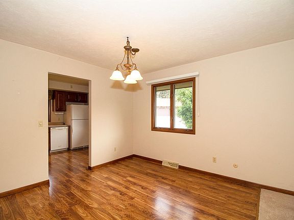 2nd image of 4808 6th Avenue Dr