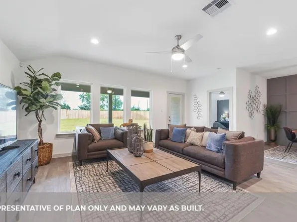 7714 Caspian Ranch Dr, Rosharon, TX
