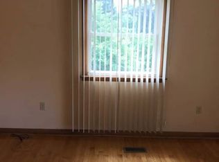 138 Oak St, Dunbar, WV 25064