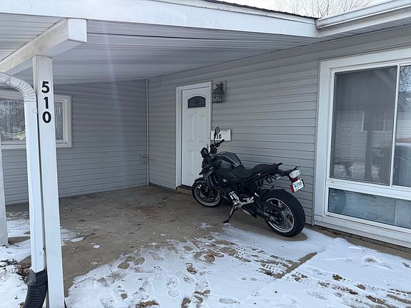 2nd image of 510 Belden Dr