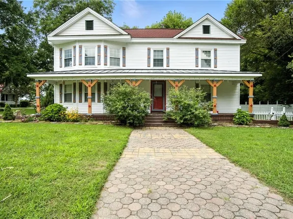 23088 Main St, Capron, VA 23829