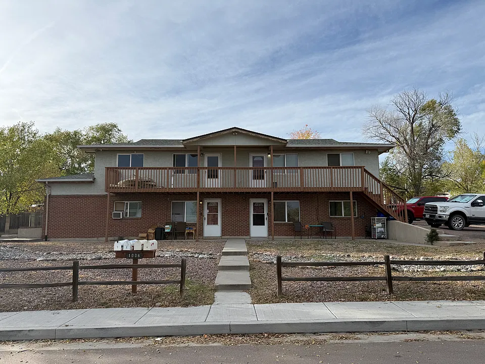 1006 Western Dr #4