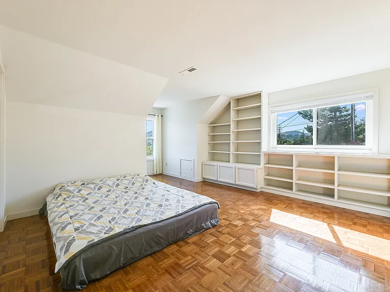 324 Laurel Pl — Photo 47