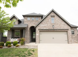 2410 SW Nottingham Ave, Bentonville, AR 72713