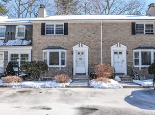 181 Fieldstone Dr, Londonderry, NH 03053