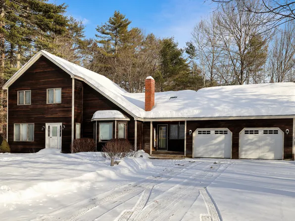61 Webb River Drive, Dixfield, ME 04224