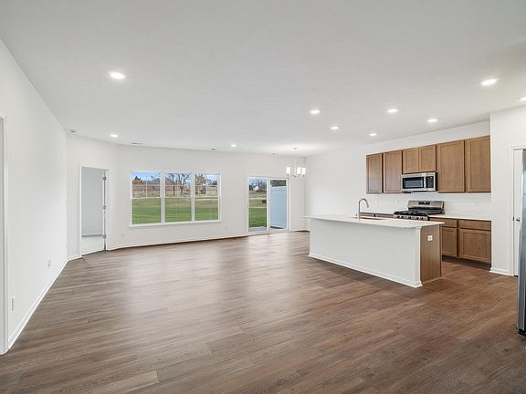 7th image of this home