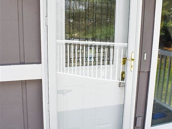 5th image of 416 Wildwood Cir