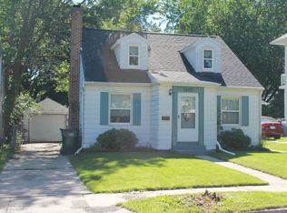 1805 Alpha St, Lansing, MI 48910