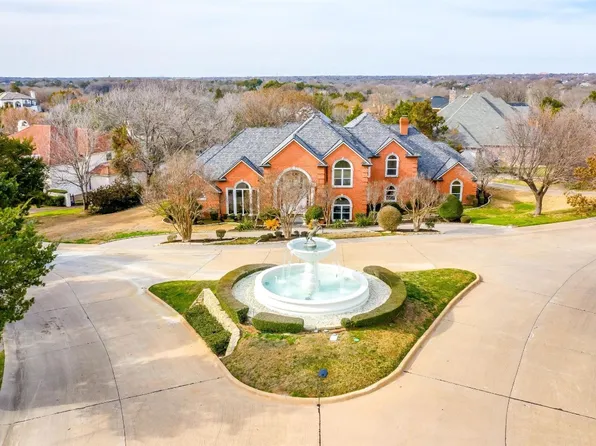 1203 Regents Park Ct, Desoto, TX 75115