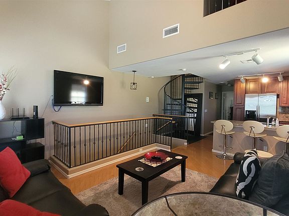 4th image of 3019 Sand Flower Dr