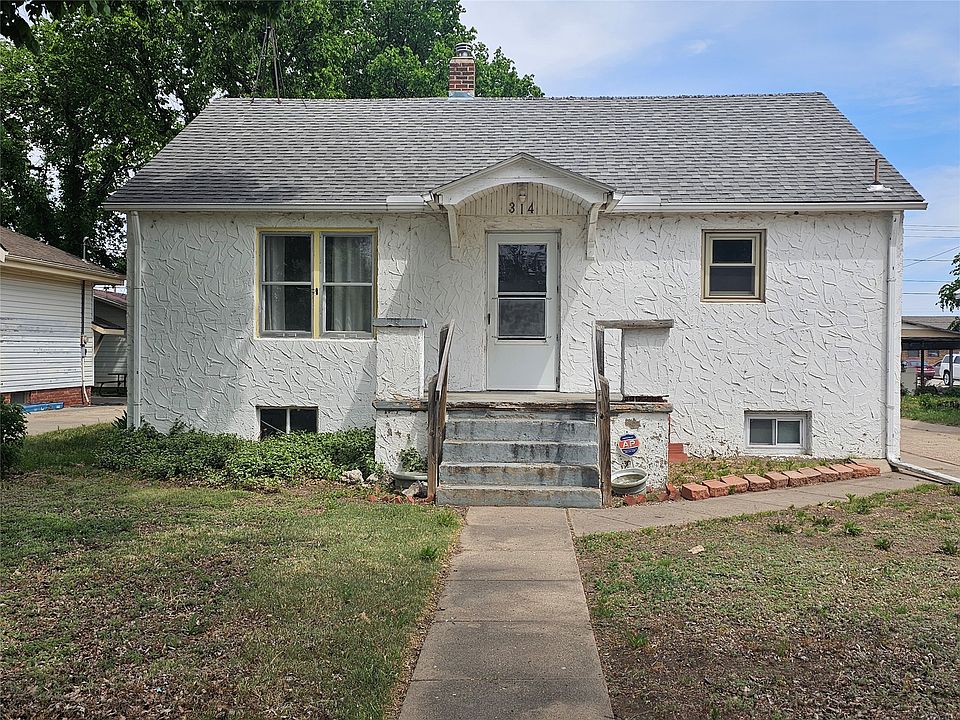 1st image of 314 Roughton St