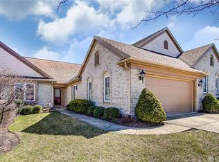 6810 Lorien Woods Dr, Dayton, OH 45459