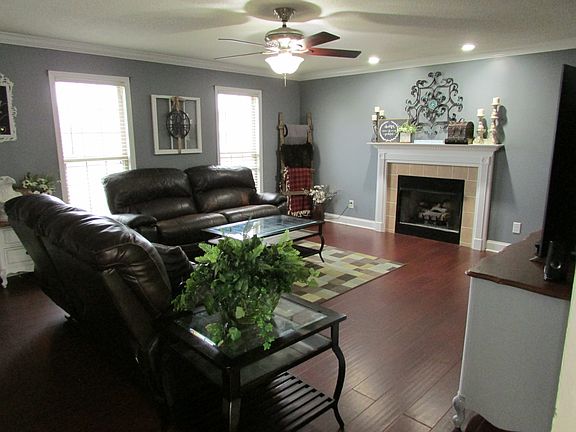 4th image of 43 Northridge Dr