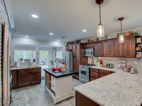 2912 Brookline Dr, Shreveport, LA 71119