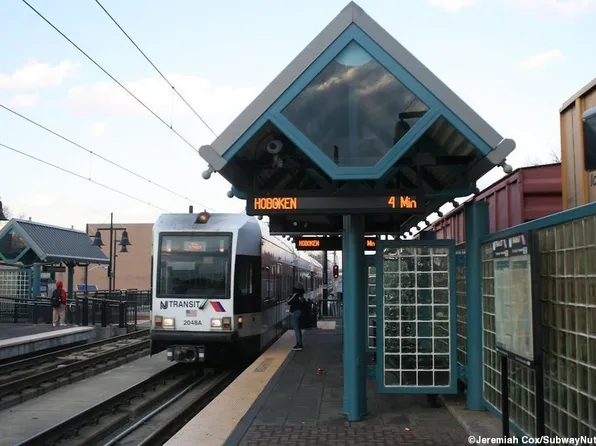 190 West 24th Street image 22 of 22