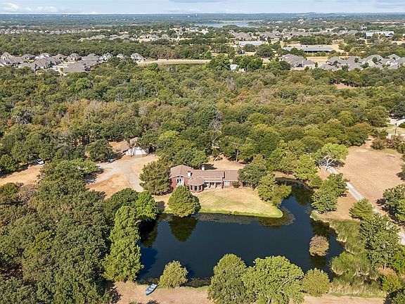 3rd image of 1155 Point Vista Rd