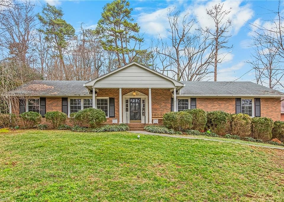 1st image of 3311 Kirklees Rd