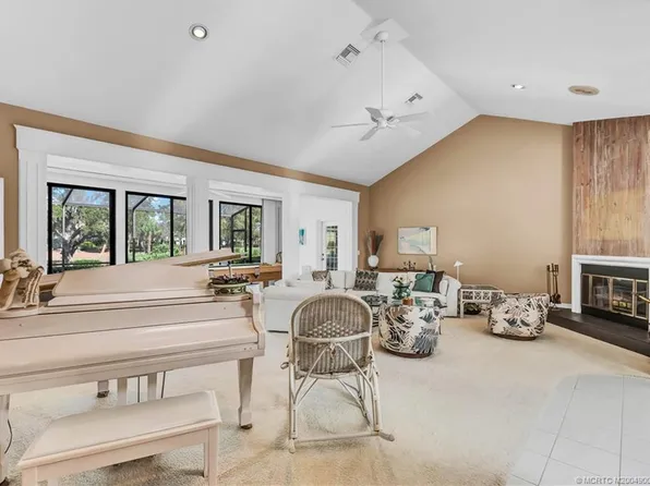 1524 NW Sweet Bay Cir, Palm City, FL 34990