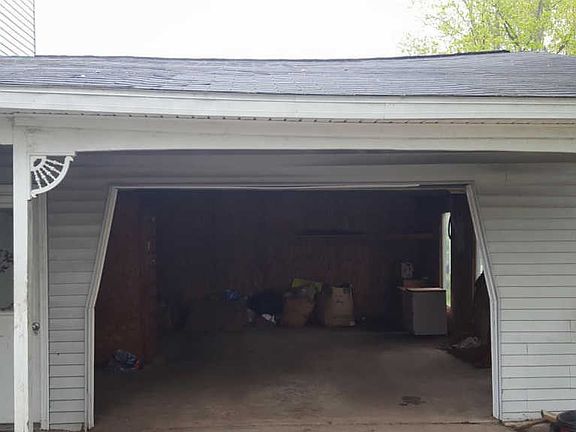 4th image of 4659 142nd Ave