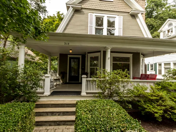 808 Pleasant Grove Rd, Pleasant Grove, AL 35127